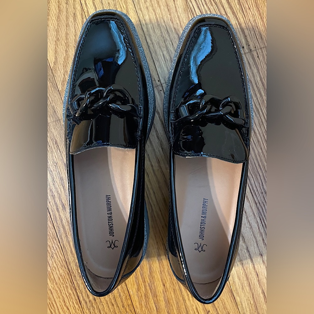 Johnston & Murphy, size 8, “GRACELYN” women’s loafer